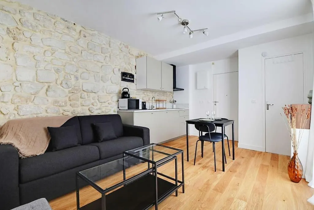 Charming Apartment In Le Marais Paris Fransa